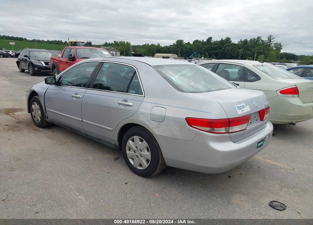 2004 HONDA ACCORD 2.4 LX VIN: 1HGCM56324A140701
