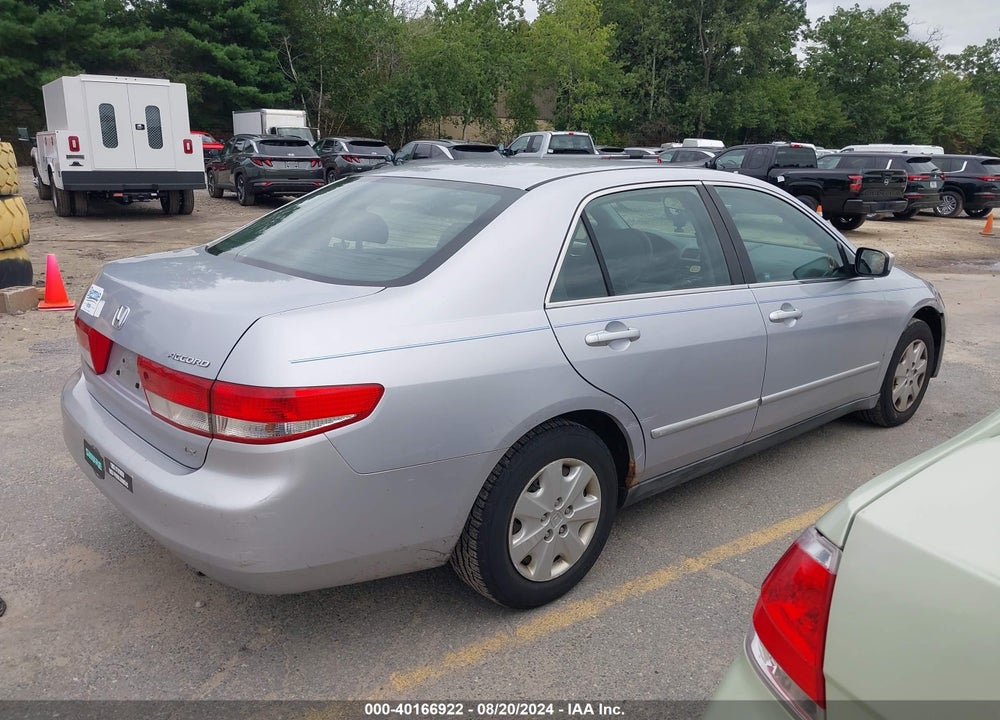 2004 HONDA ACCORD 2.4 LX VIN: 1HGCM56324A140701