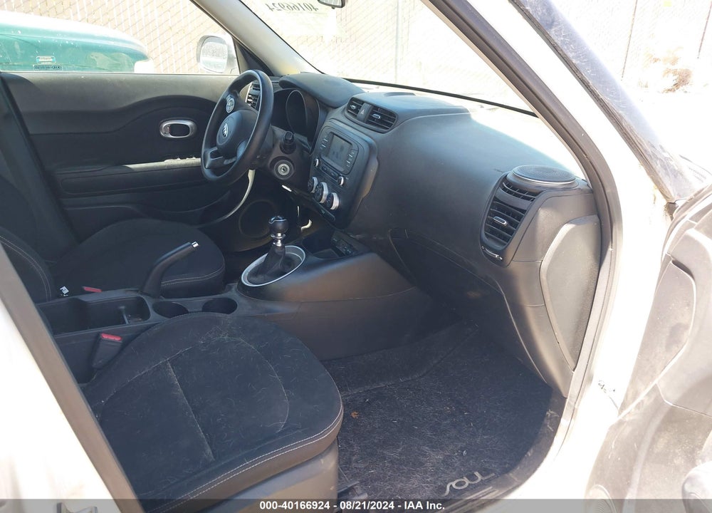 2019 KIA SOUL VIN: KNDJN2A23K7917588