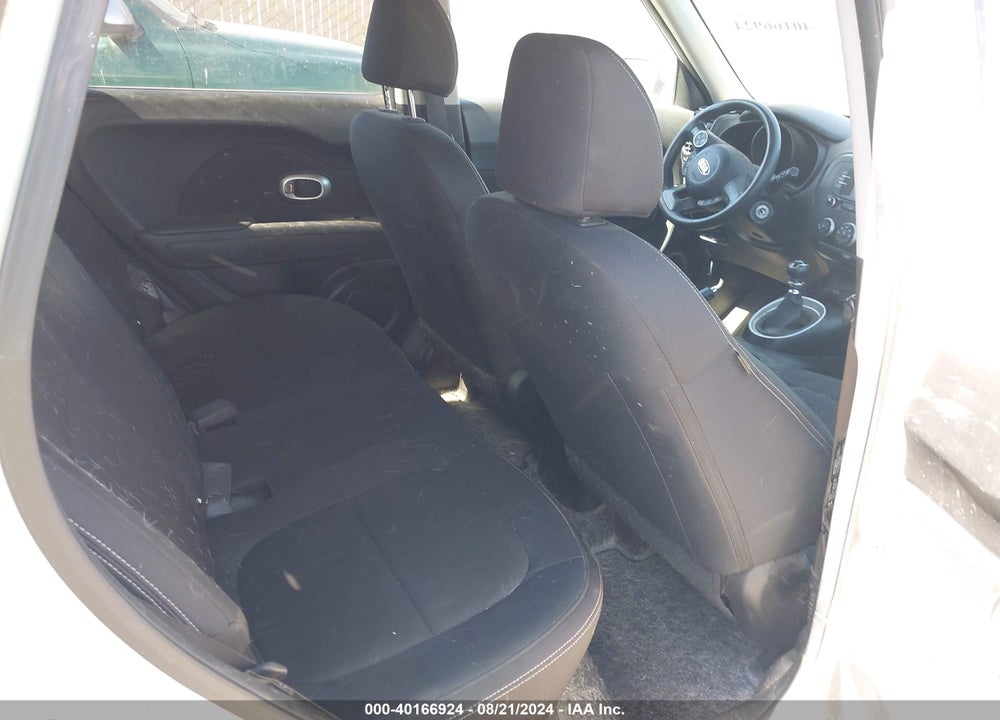 2019 KIA SOUL VIN: KNDJN2A23K7917588