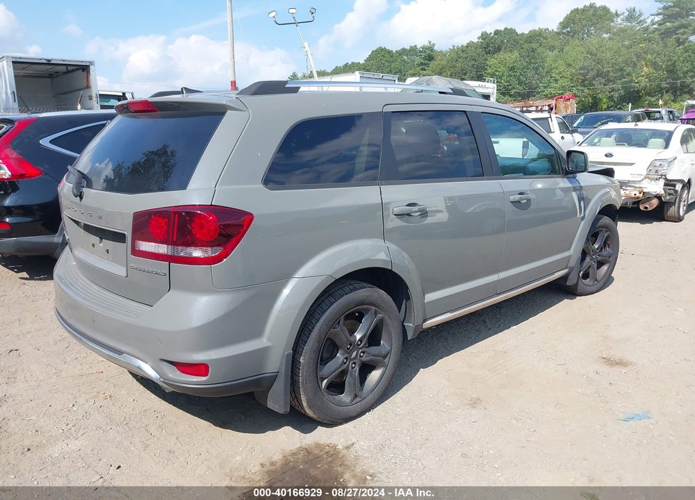 2019 DODGE JOURNEY CROSSROAD AWD VIN: 3C4PDDGG3KT686280