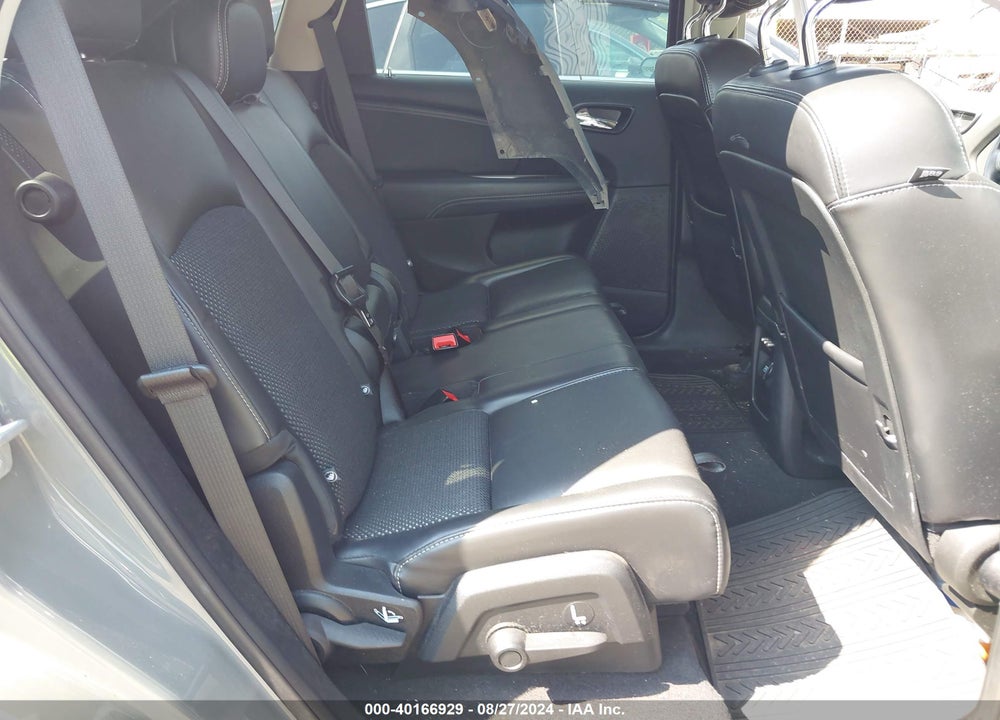 2019 DODGE JOURNEY CROSSROAD AWD VIN: 3C4PDDGG3KT686280