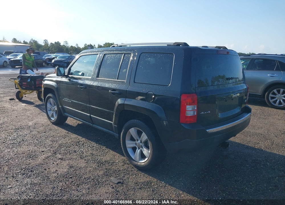 2011 JEEP PATRIOT VIN: 1J4NF4GB2BD212956