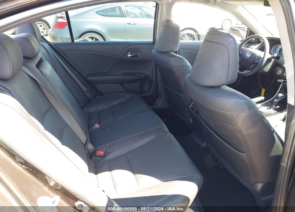 2017 HONDA ACCORD TOURING V6 VIN: 1HGCR3F94HA019359