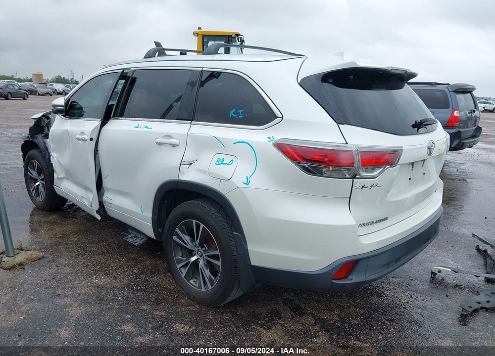 2016 TOYOTA HIGHLANDER XLE V6 VIN: 5TDKKRFHXGS159426