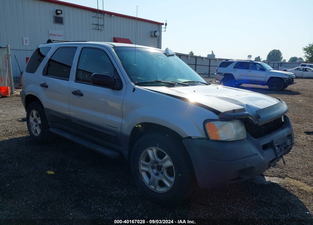 2002 FORD ESCAPE XLS VIN: 1FMYU02B52KA38722