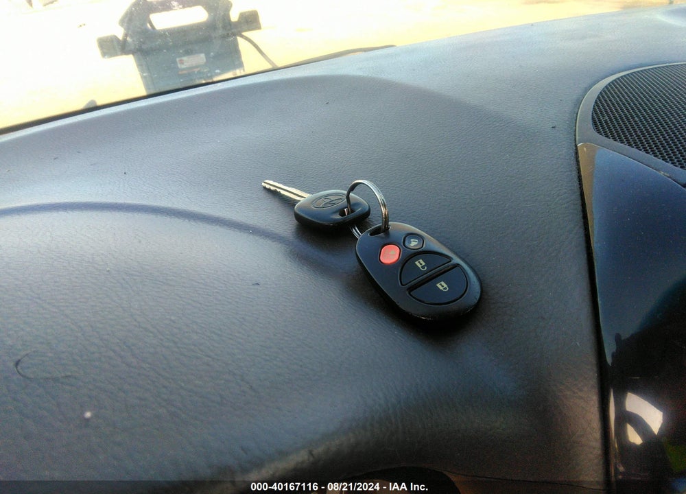 2005 TOYOTA SIENNA LE VIN: 5TDZA23C15S329381