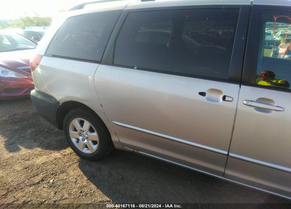 2005 TOYOTA SIENNA LE VIN: 5TDZA23C15S329381