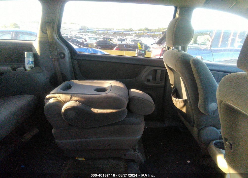 2005 TOYOTA SIENNA LE VIN: 5TDZA23C15S329381