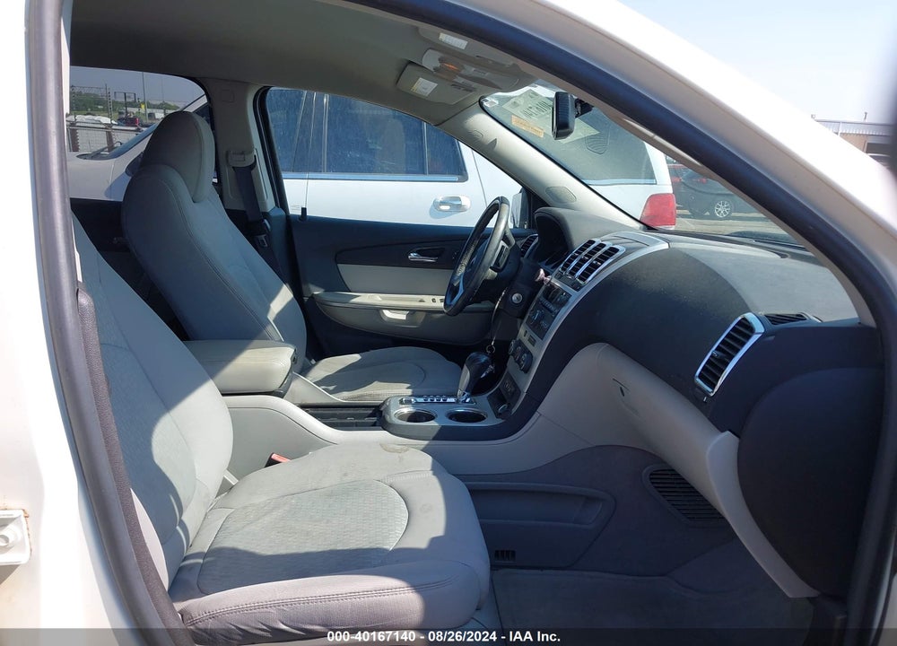 2011 GMC ACADIA SLE VIN: 1GKKRPED9BJ136387