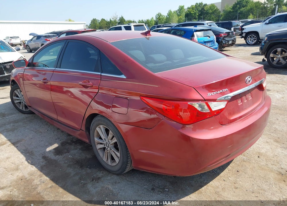 2013 HYUNDAI SONATA GLS VIN: 5NPEB4AC9DH676083