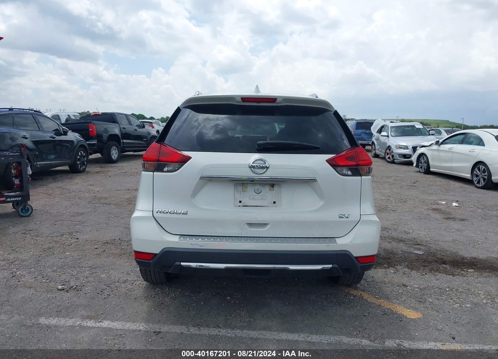 2017 NISSAN ROGUE VIN: 5N1AT2MT9HC878012