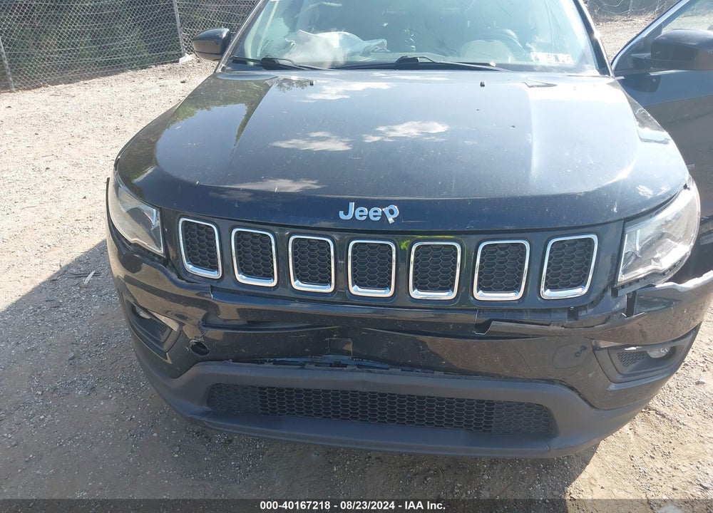 2017 JEEP NEW COMPASS LATITUDE 4X4 VIN: 3C4NJDBBXHT681288