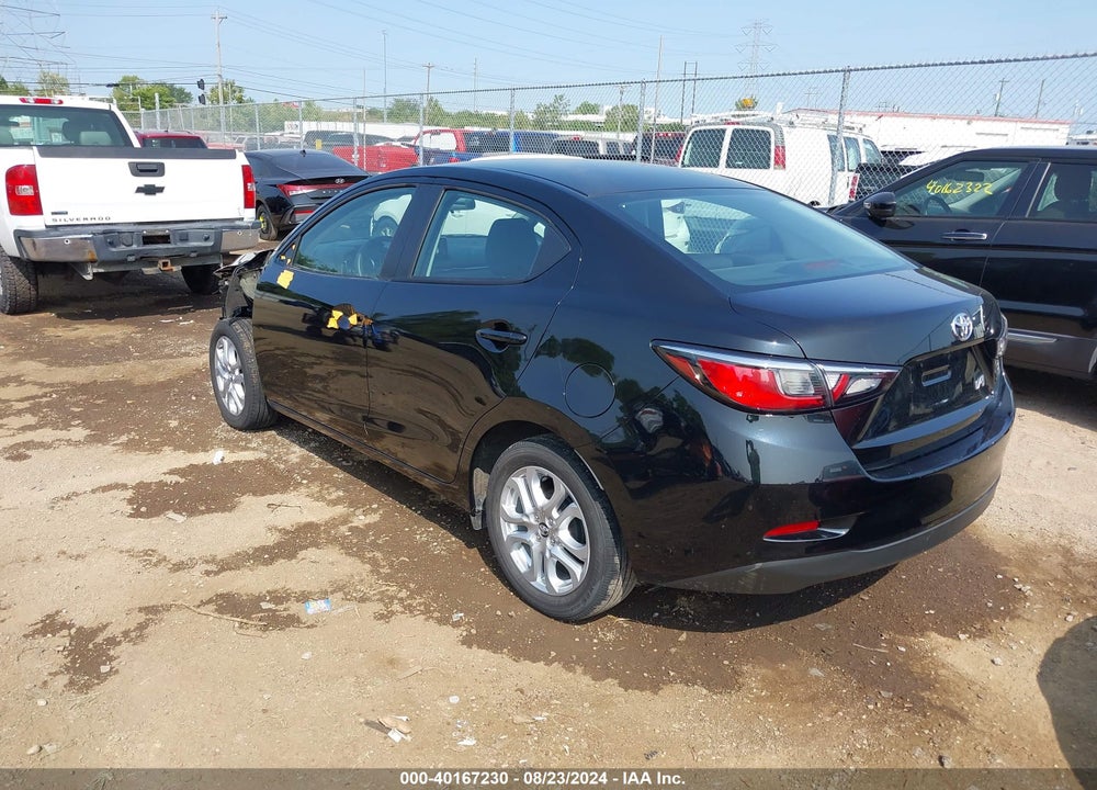 2017 TOYOTA YARIS IA VIN: 3MYDLBYV5HY175979
