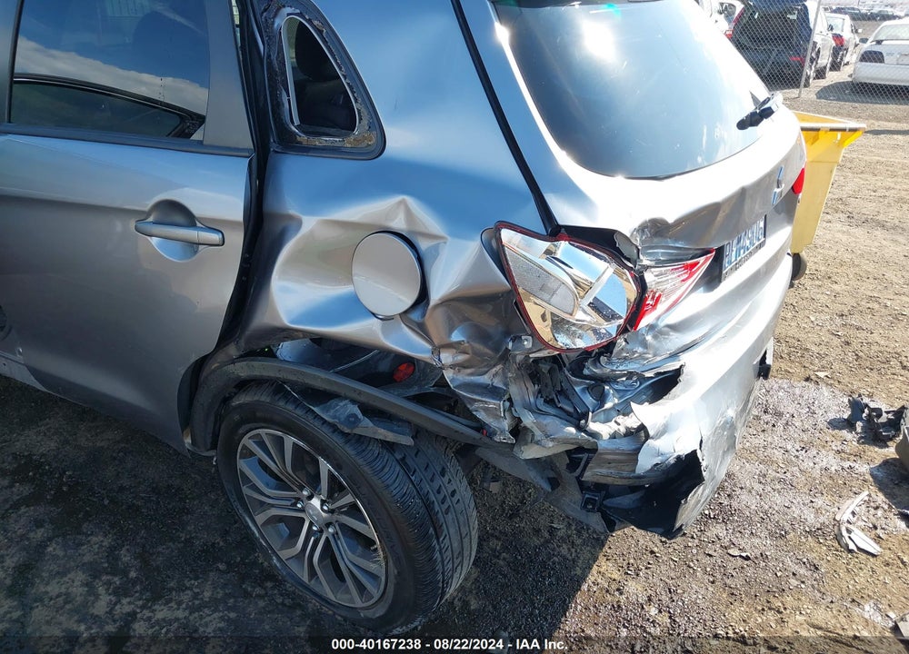 2017 MITSUBISHI OUTLANDER SPORT 2.0 ES VIN: JA4AP3AU6HZ029071