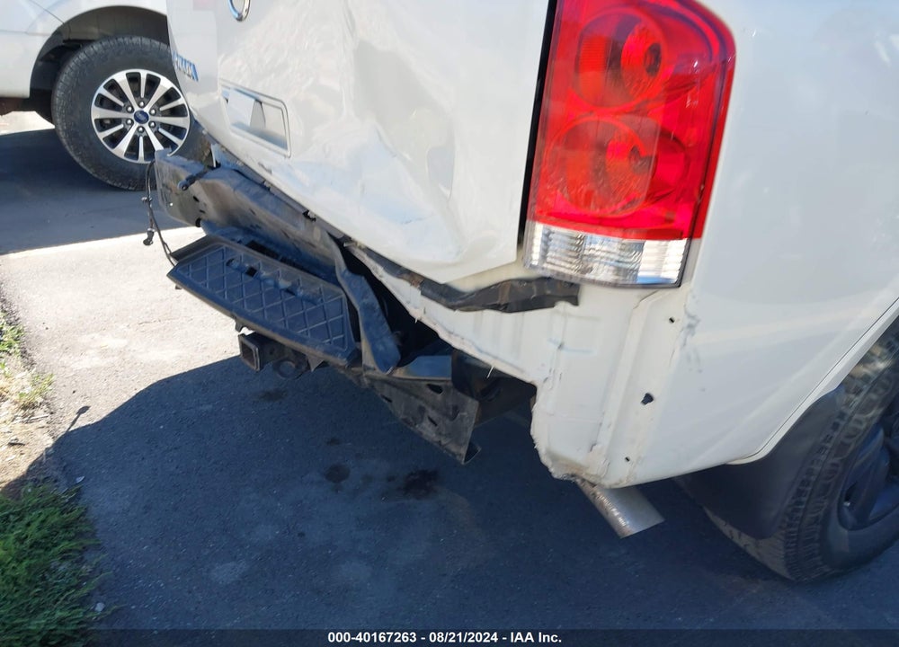2015 NISSAN ARMADA PLATINUM/SL/SV VIN: 5N1AA0NC9FN604402