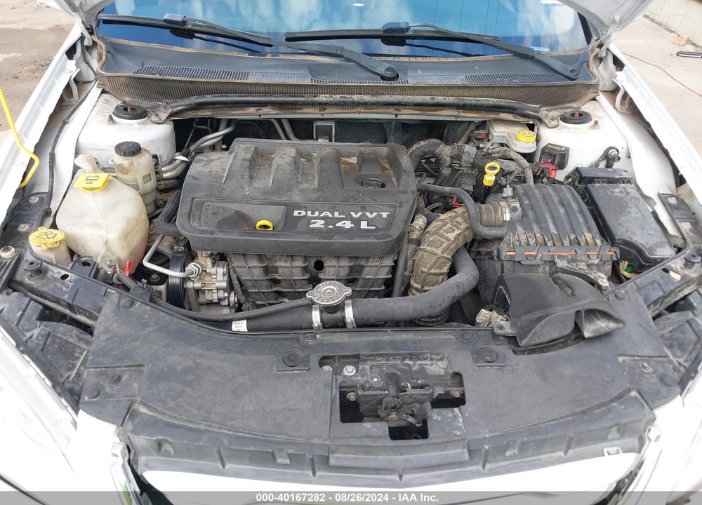 2013 CHRYSLER 200 LX VIN: 1C3CCBAB3DN686211