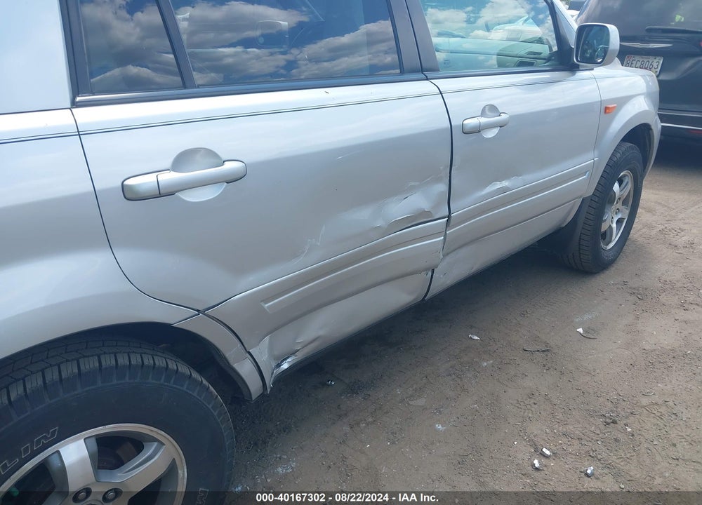 2006 HONDA PILOT EX-L VIN: 5FNYF18716B020471