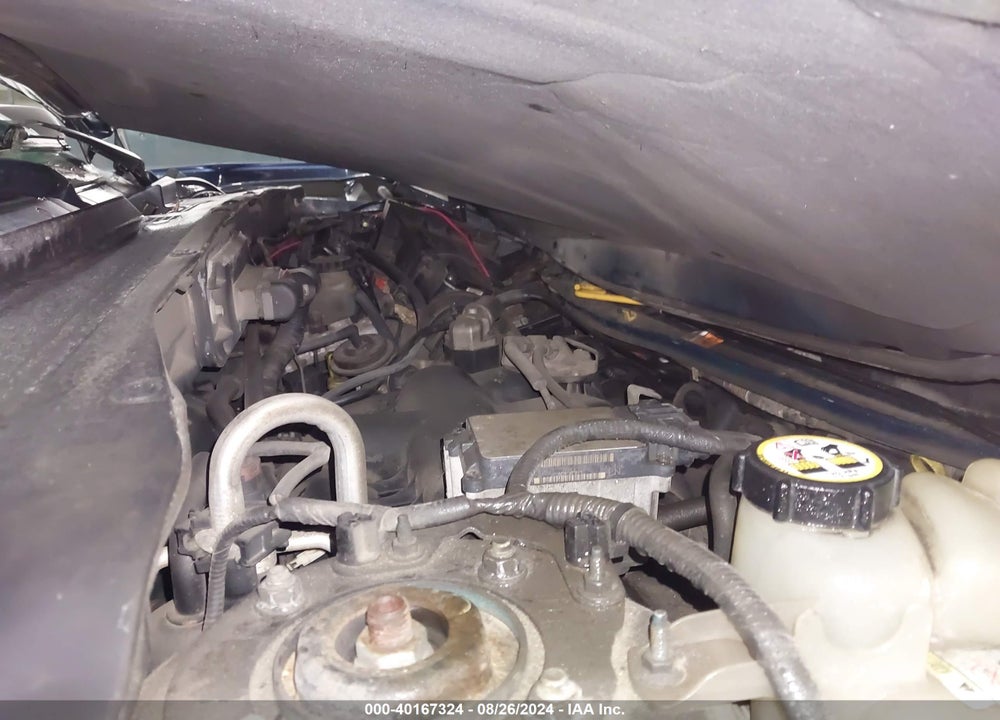 2002 FORD ESCAPE XLT VIN: 1FMYU04112KC83019