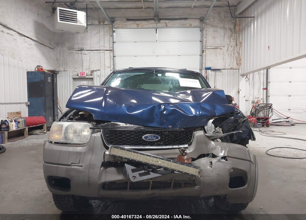 2002 FORD ESCAPE XLT VIN: 1FMYU04112KC83019