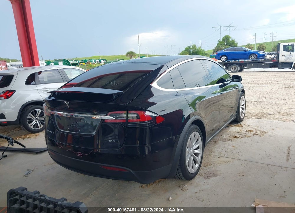 2017 TESLA MODEL X 100D/75D/90D VIN: 5YJXCAE26HF072825
