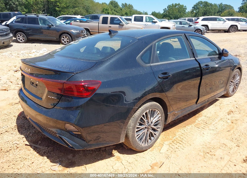 2023 KIA FORTE GT LINE VIN: 3KPF54AD2PE569244