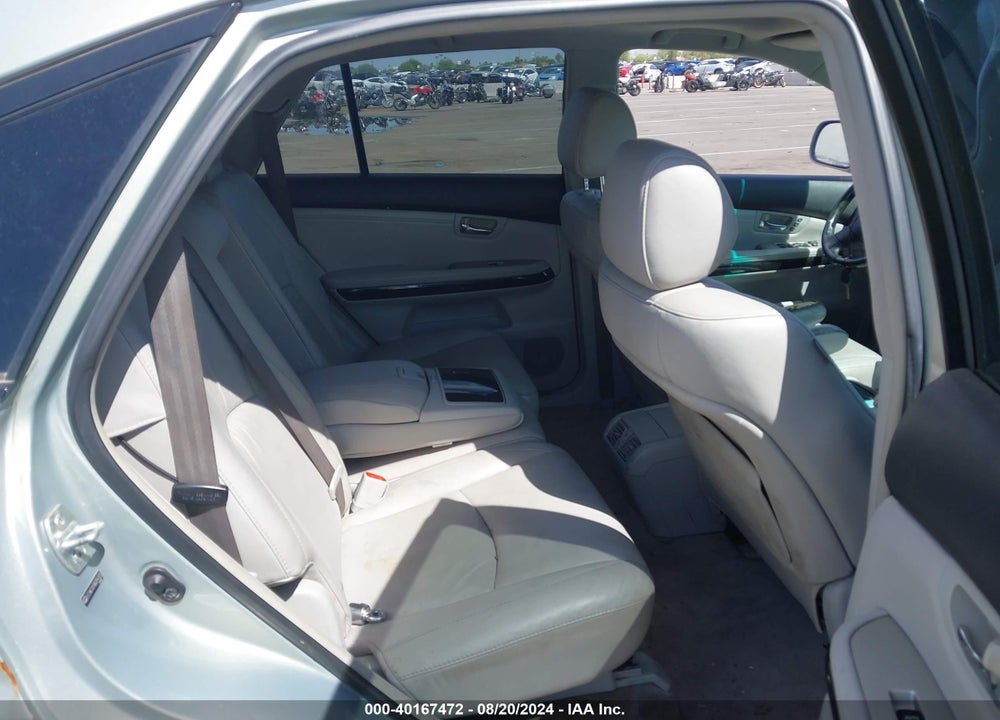 2008 LEXUS RX 350 VIN: 2T2HK31U18C074153
