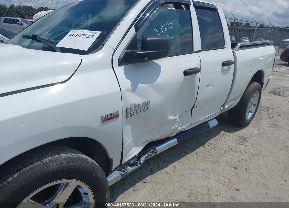 2017 RAM 1500 EXPRESS QUAD CAB 4X2 6'4 BOX VIN: 1C6RR6FT3HS855767