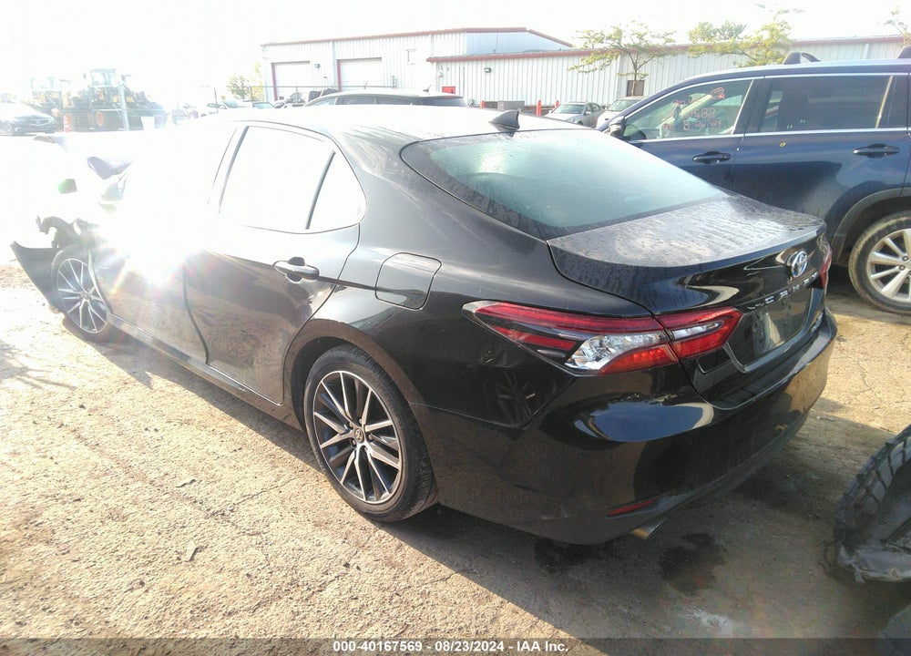 2021 TOYOTA CAMRY XLE HYBRID VIN: 4T1F31AK2MU555355