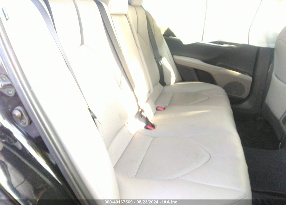 2021 TOYOTA CAMRY XLE HYBRID VIN: 4T1F31AK2MU555355