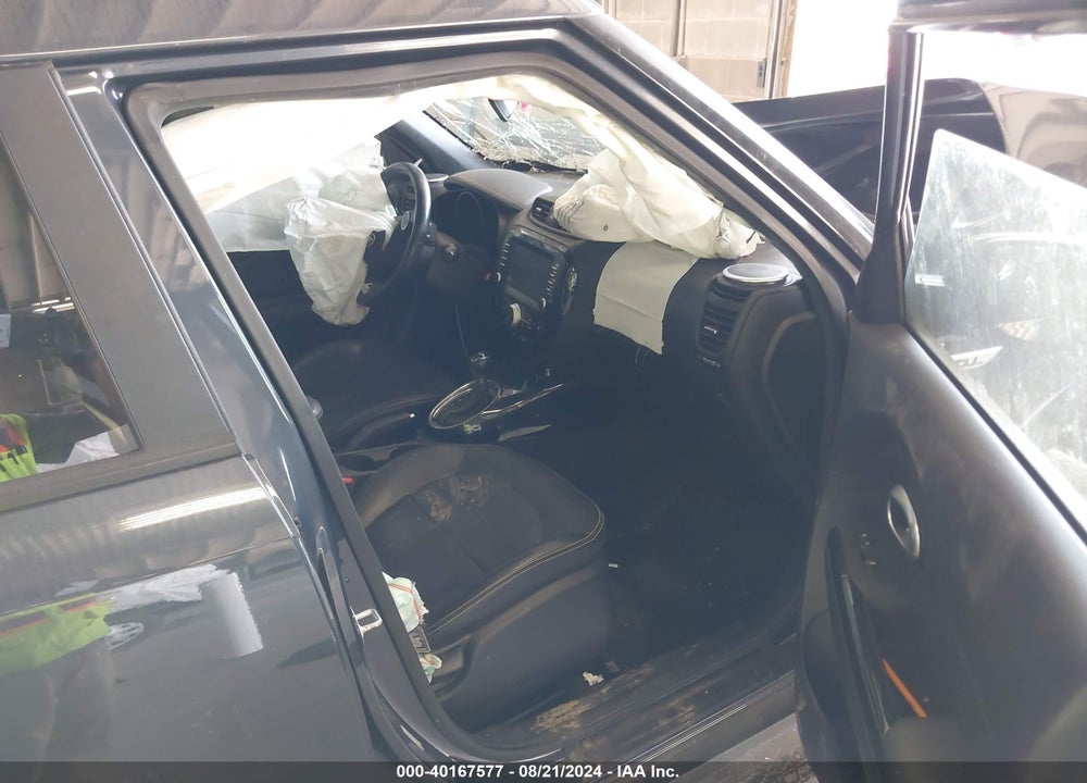 2014 KIA SOUL VIN: KNDJP3A56E7102395