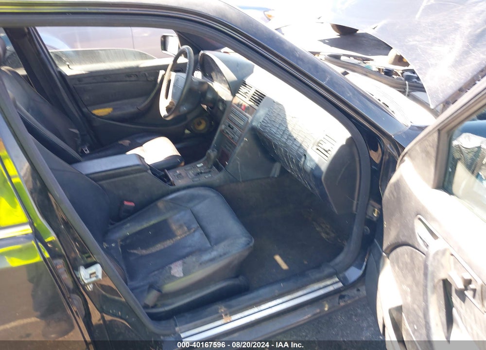 1998 MERCEDES-BENZ C 280 VIN: WDBHA29G3WA558695