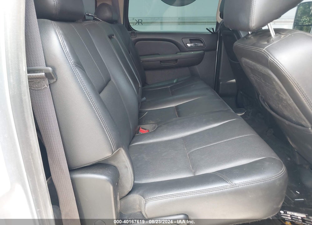 2014 CHEVROLET SILVERADO 3500HD LTZ VIN: 1GC4K1C8XEF121951
