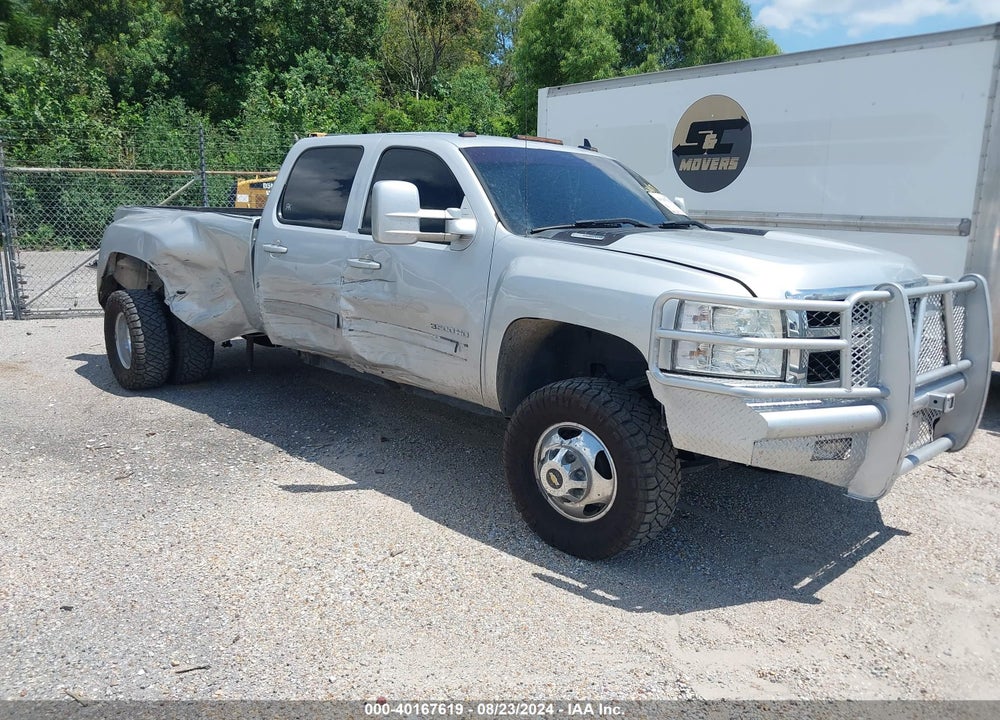 2014 CHEVROLET SILVERADO 3500HD LTZ VIN: 1GC4K1C8XEF121951