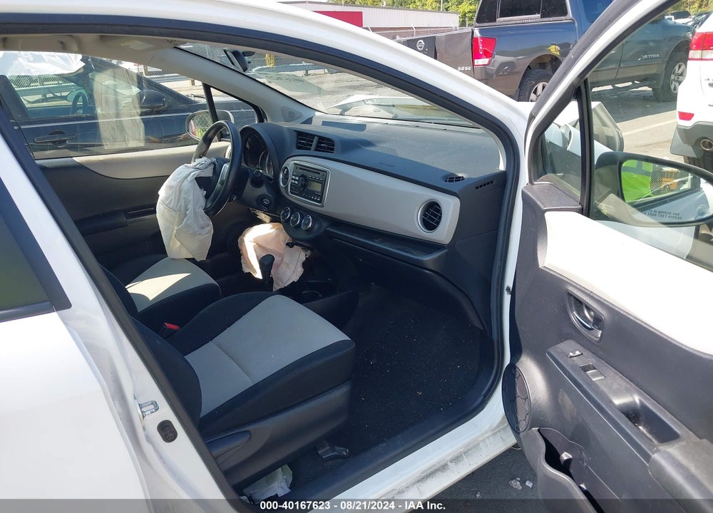 2014 TOYOTA YARIS LE (TMC/CBU PLANT) VIN: JTDKTUD32ED574644