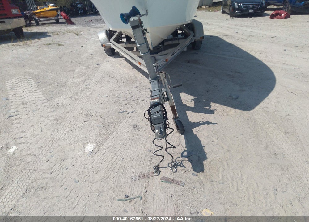 2015 KEY WEST 203 FS BOAT/TRAILER/MOTOR VIN: KWETC245E515