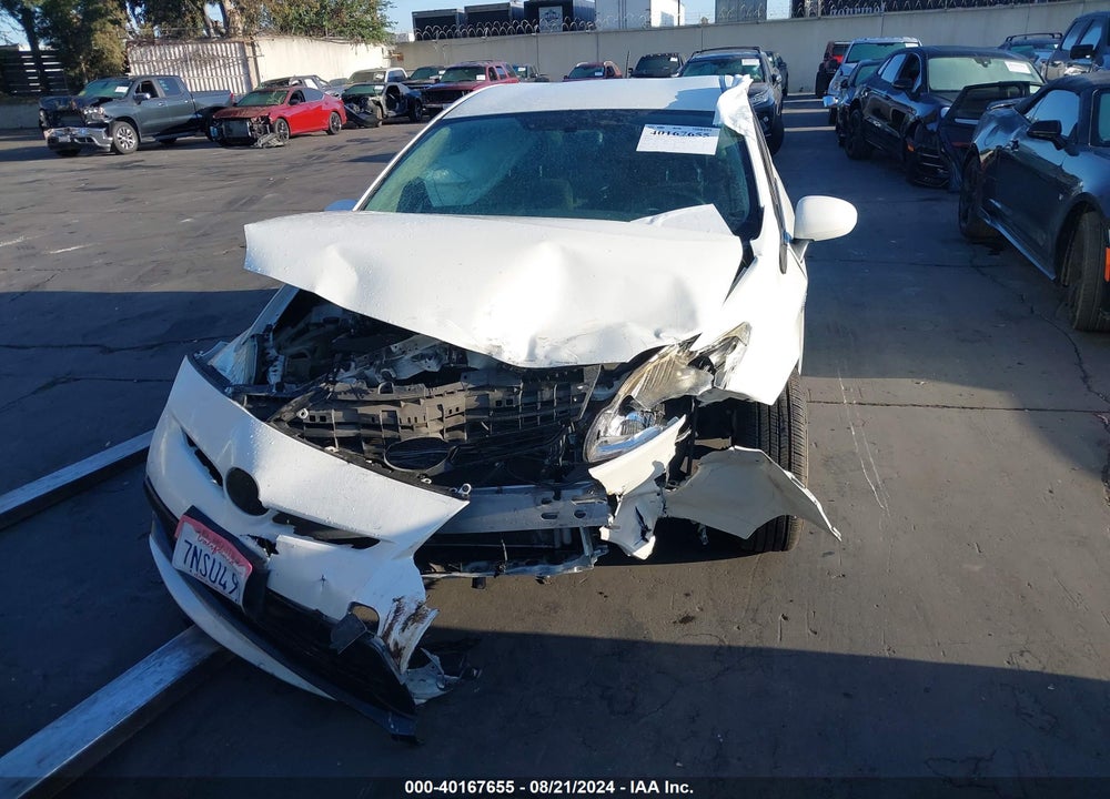 2015 TOYOTA PRIUS TWO VIN: JTDKN3DU7F1995422
