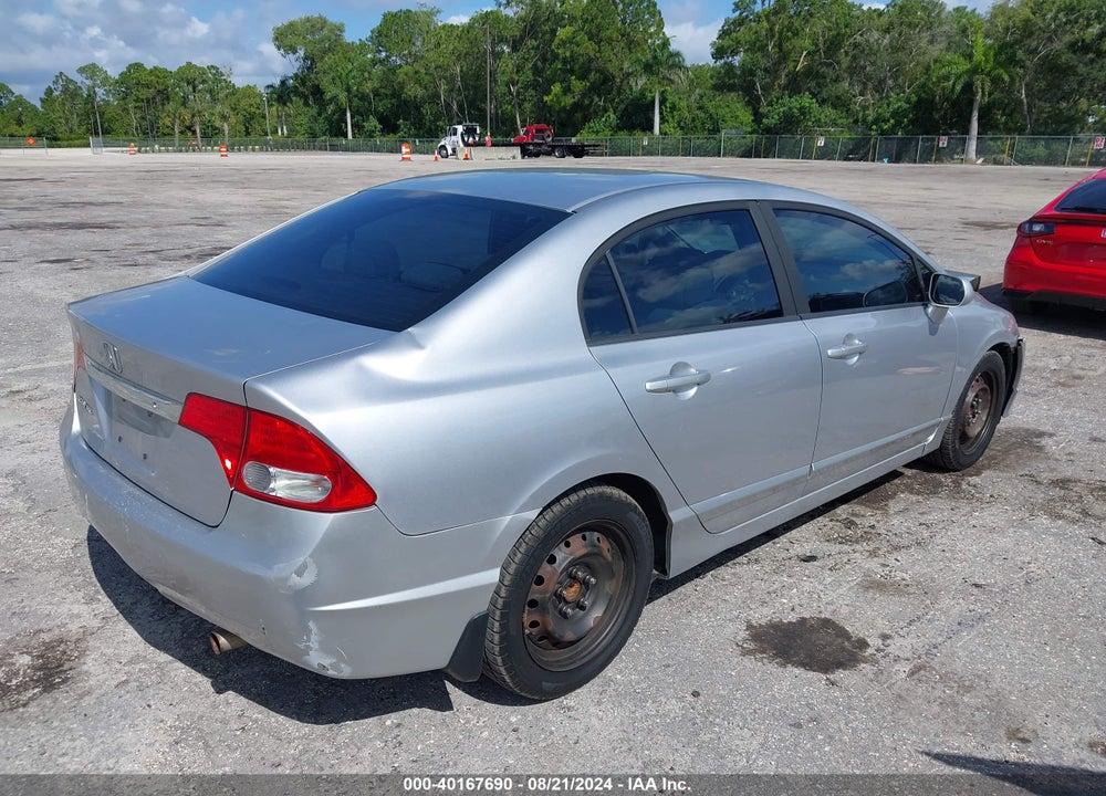 2010 HONDA CIVIC LX VIN: 19XFA1F5XAE043835
