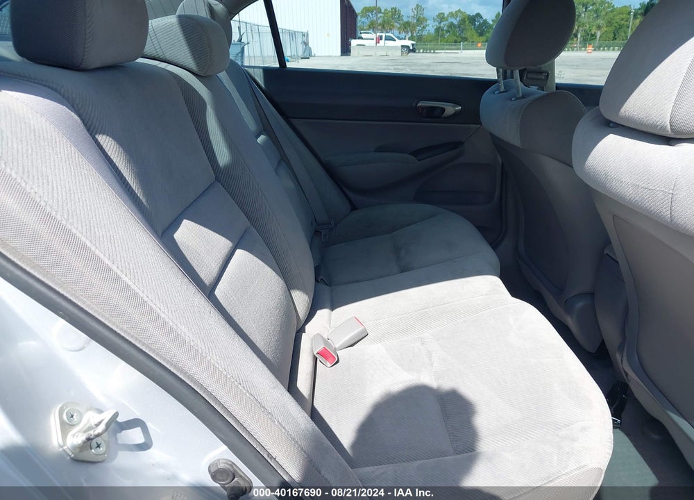 2010 HONDA CIVIC LX VIN: 19XFA1F5XAE043835