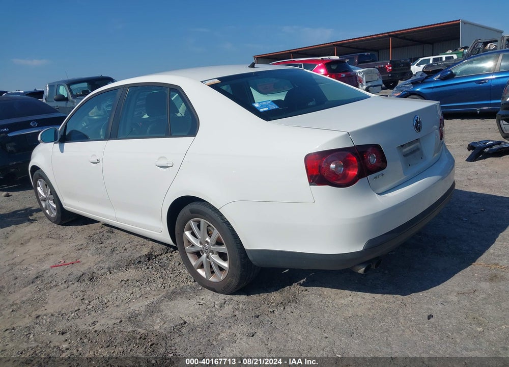 2010 VOLKSWAGEN JETTA LIMITED EDITION VIN: 3VWAX7AJXAM074991