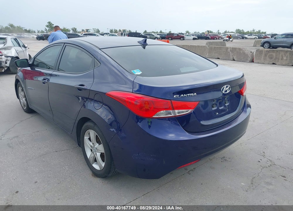 2013 HYUNDAI ELANTRA GLS VIN: 5NPDH4AE5DH153168