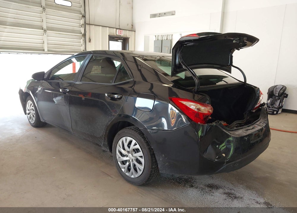 2019 TOYOTA COROLLA LE VIN: 2T1BURHE8KC188020