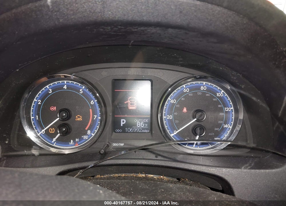 2019 TOYOTA COROLLA LE VIN: 2T1BURHE8KC188020
