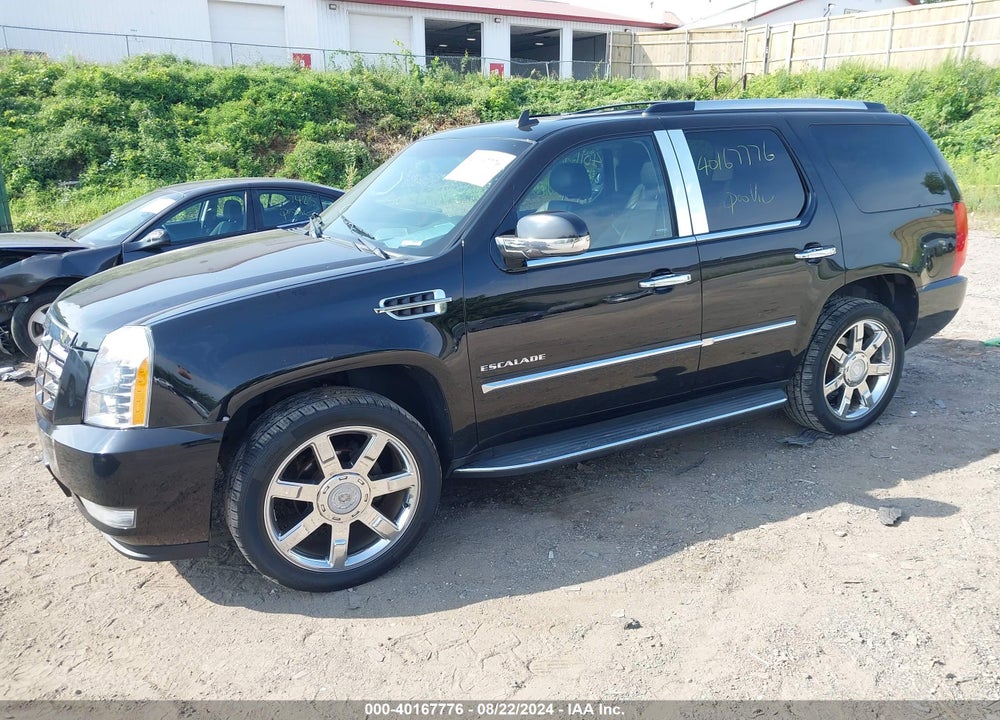 2013 CADILLAC ESCALADE LUXURY VIN: 1GYS4BEF9DR256090