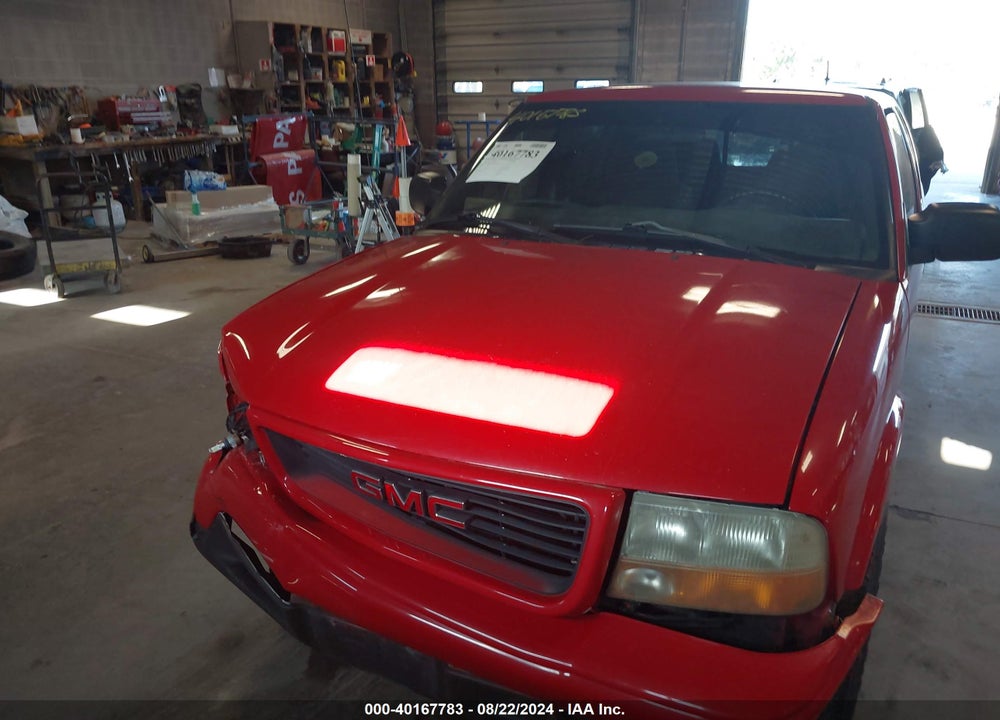 2001 GMC SONOMA VIN: 1GTDT13W71K240571