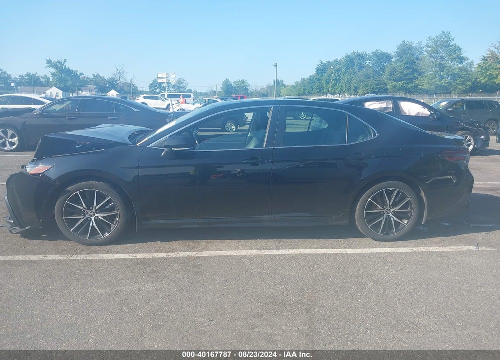 2021 TOYOTA CAMRY SE AWD VIN: 4T1G11BK1MU046530