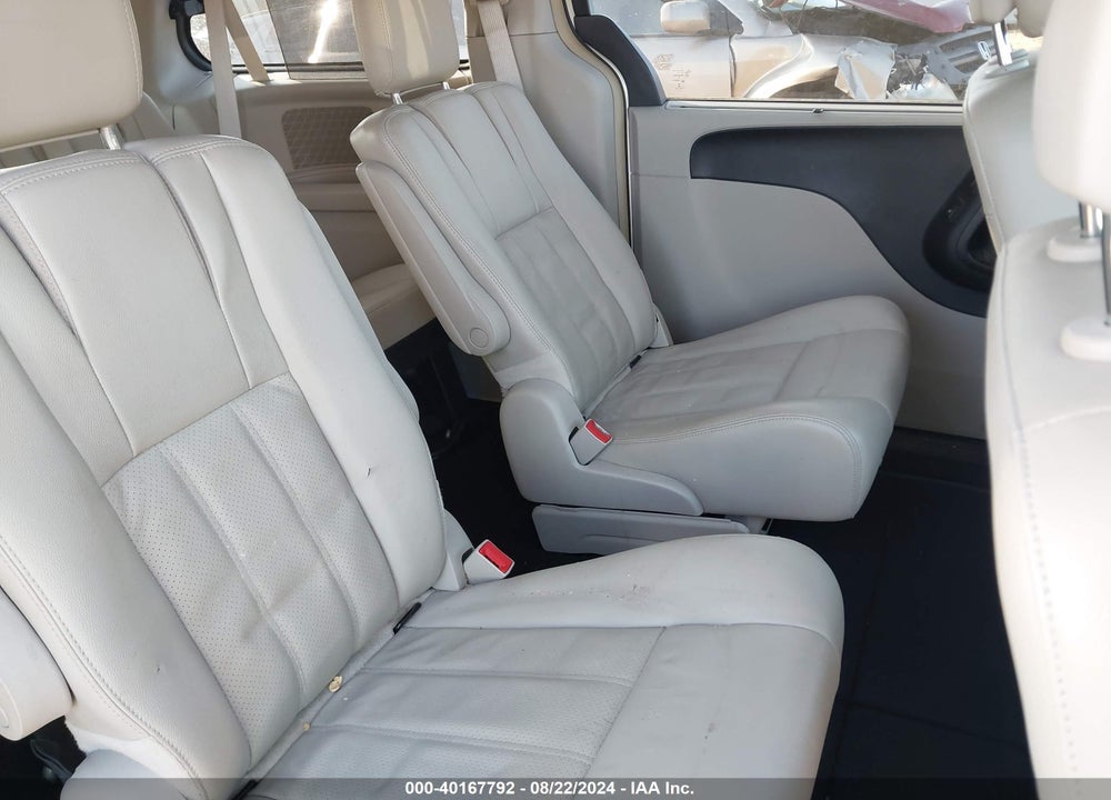 2014 CHRYSLER TOWN & COUNTRY TOURING-L VIN: 2C4RC1CGXER165256