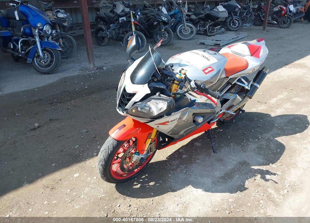 2007 APRILIA RSV 1000 R VIN: ZD4RRTR057S000516