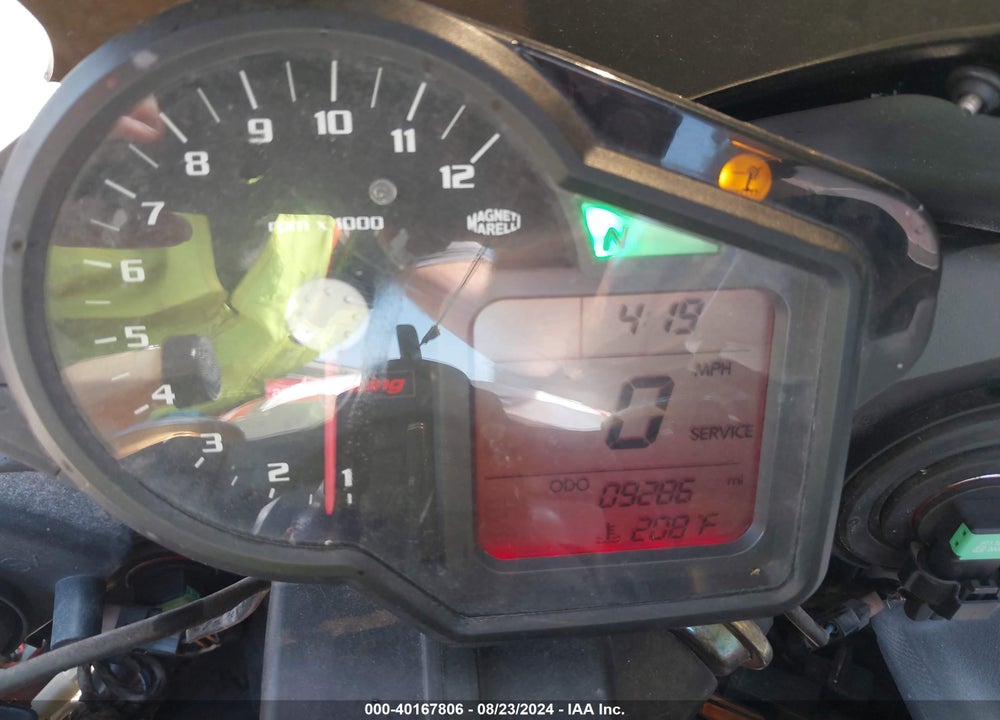 2007 APRILIA RSV 1000 R VIN: ZD4RRTR057S000516