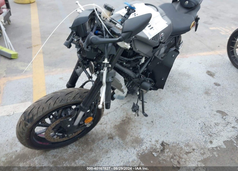 2024 YAMAHA YZFR7 VIN: JYARM38Y1RA002477